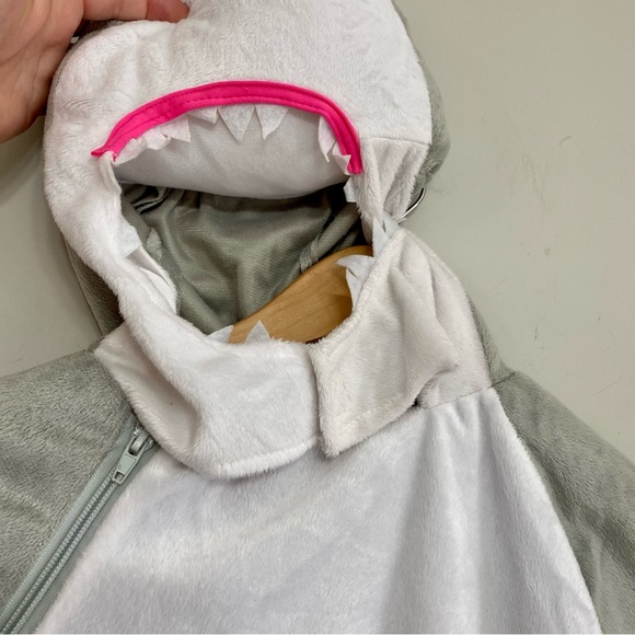 Underwraps Baby Shark Infant Costume - Picture 8 of 13